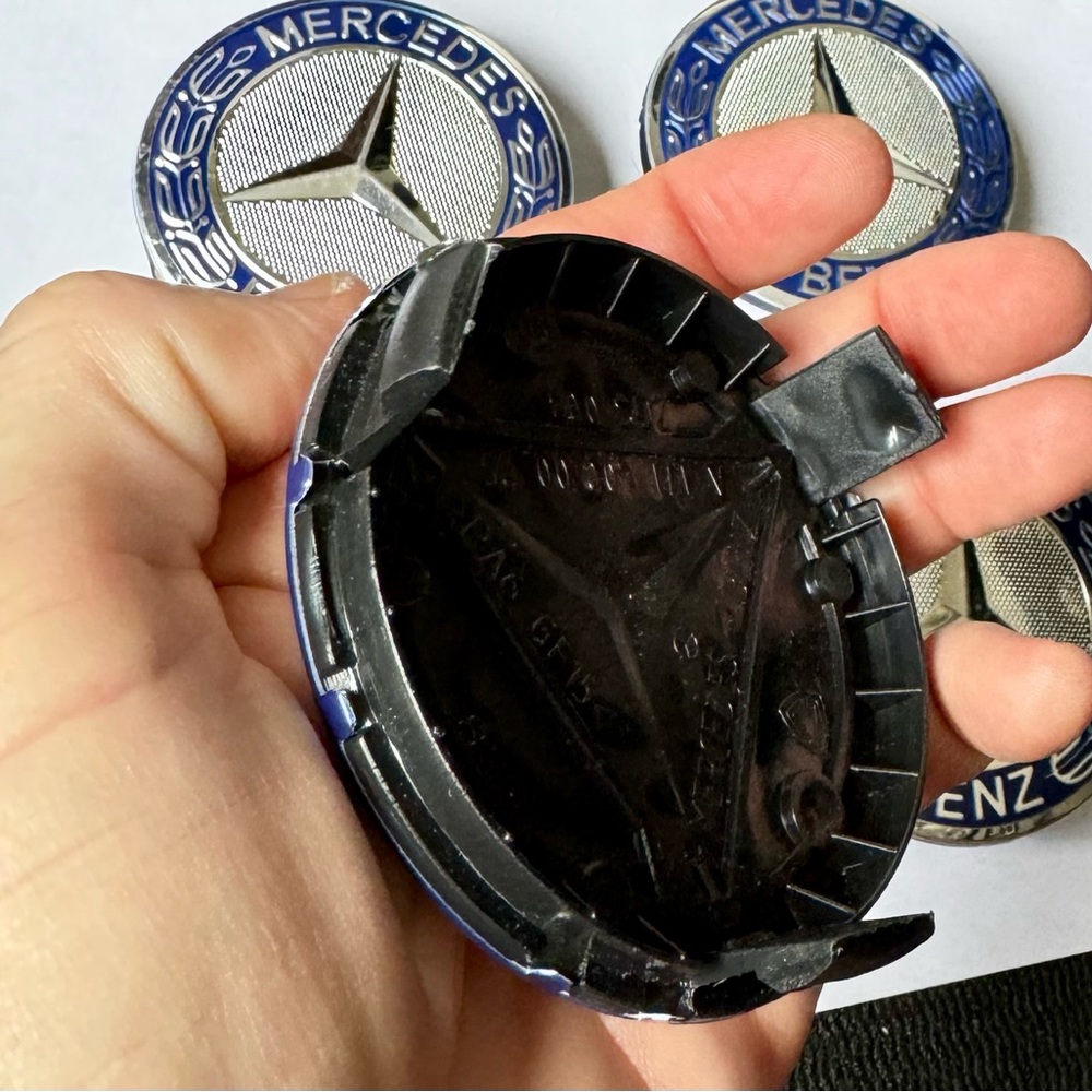 Officially Mercedes Benz Wheel Center Caps Silver and Blue Emblem Set - Picture 3 of 4